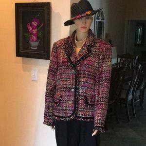 Multicolored tweed jacket.